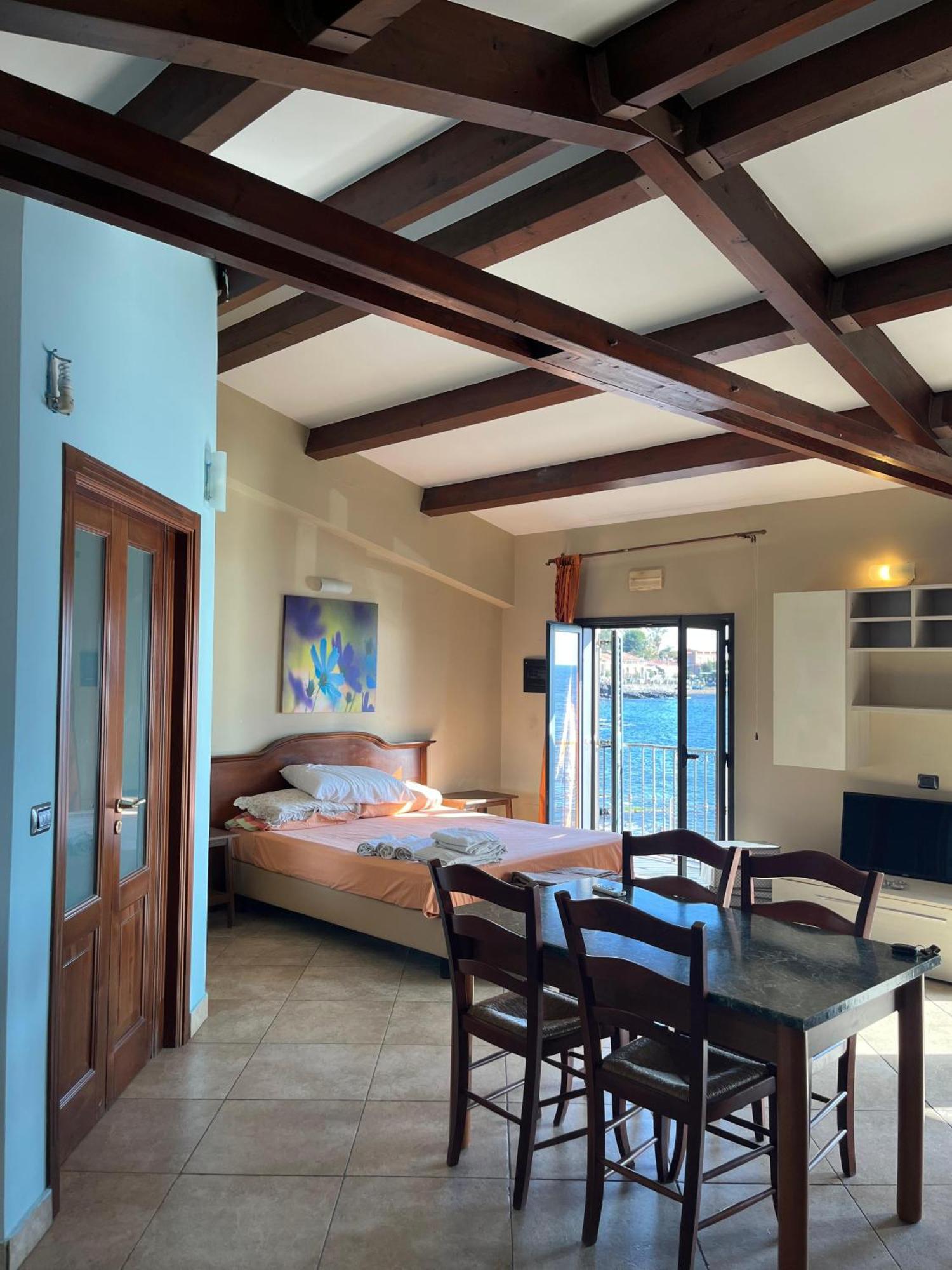 B&B Capomulini Bagian luar foto