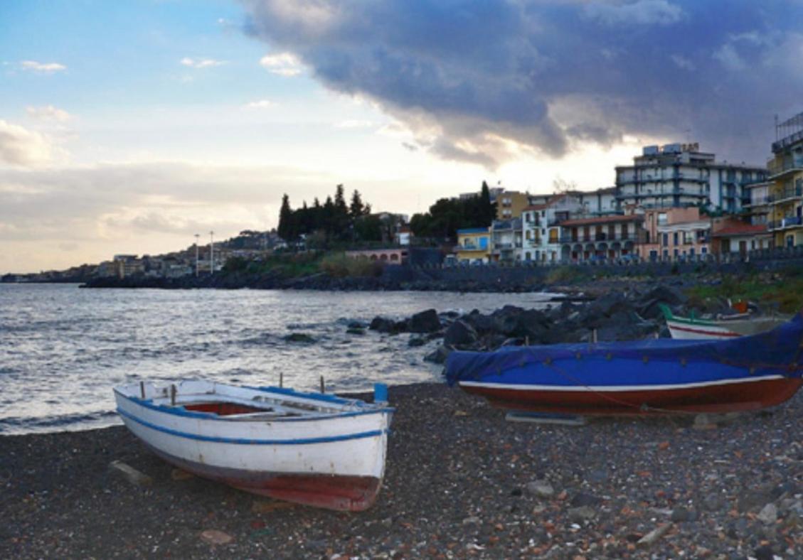 B&B Capomulini Bagian luar foto