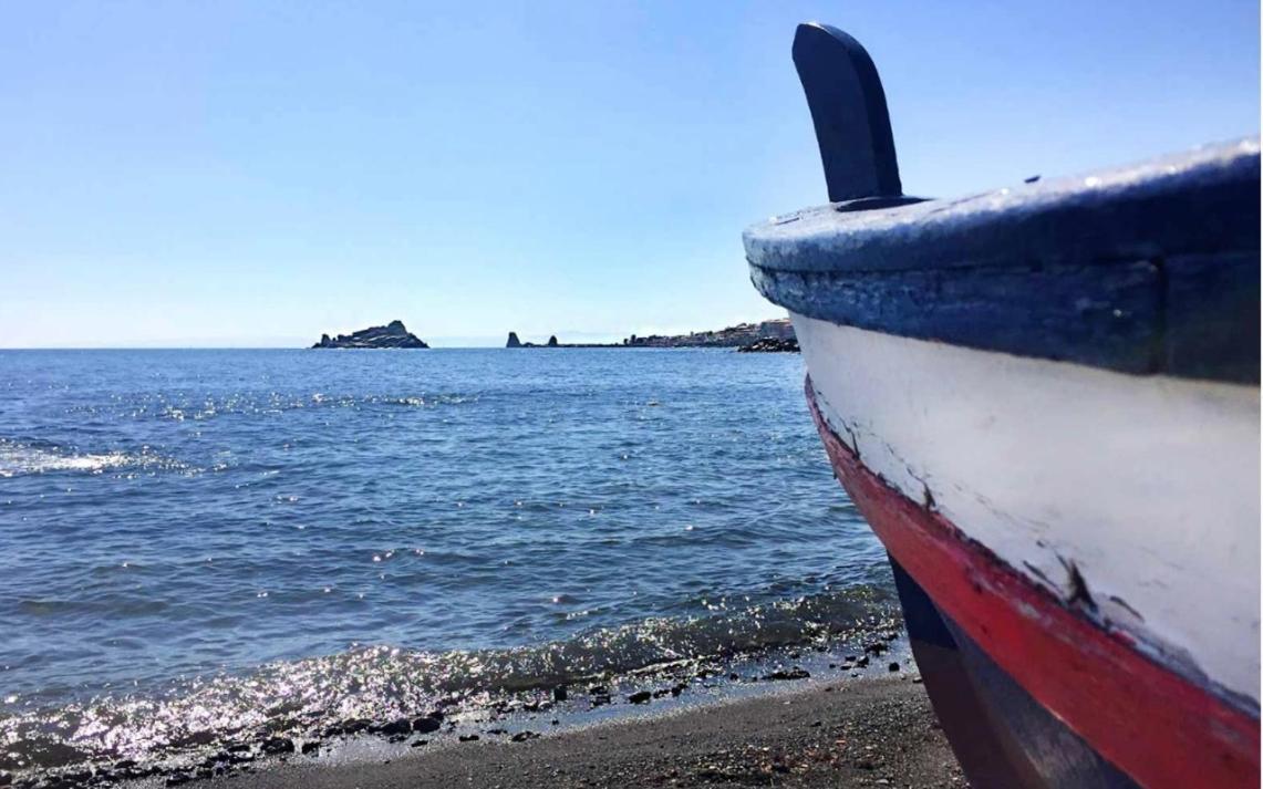 B&B Capomulini Bagian luar foto